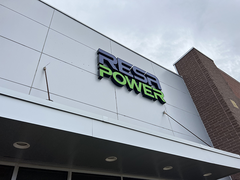 Resa Power Building Sign